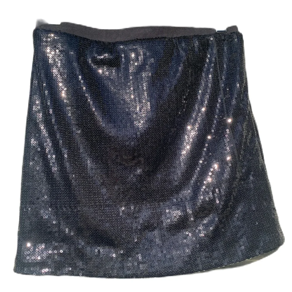 Disney D-Signed Skylar Lewis Girl Vs Monster mini skirt sequin M